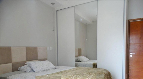 Imagem 7 de 17 de Sobrado No Tatuapé Com 3 Dorms, 1 Vaga, Quintal, Churrasqueira, 160m² - So0025