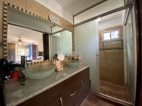 Imagen 13 de 20 de Casa En Venta En Jardines De Córdoba, 3 Dormitorios