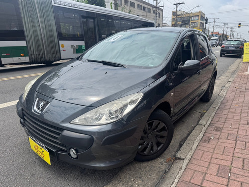 Peugeot 307 1.6 Presence Flex 5p