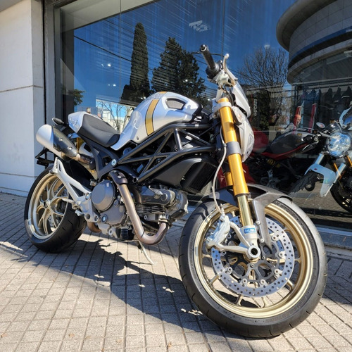 Imagen 12 de 13 de Ducati Monster 1100 S Gris Año 2010 Ducati Rosario