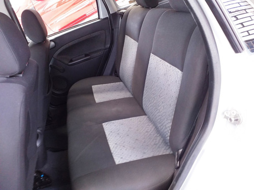 Ford Fiesta 1.6 Flex 2012 Completo