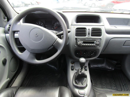 Renault Clio Sedan