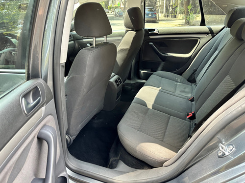 Volkswagen Bora 2.0 Style Active Tiptronic At