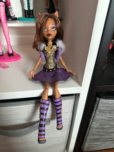 Monster High Clawdeen Wolf Loba (Usado)