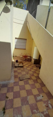 Imagen 25 de 30 de Munro - Zona Industrial I - Lote Propio - Casa De 3 Amb Con Cochera Y Galpón/taller!