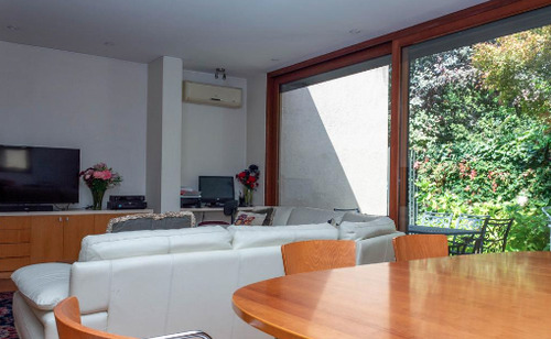 Gran Casa En Venta De 5d-8b En Las Condes