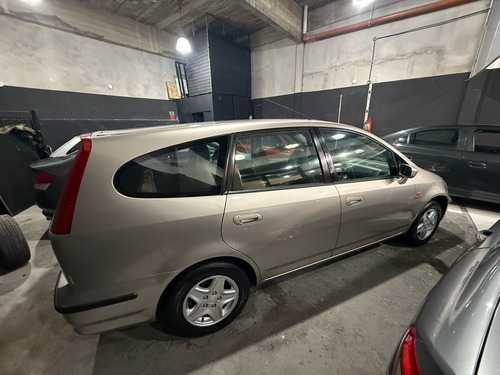 Honda Stream 2.0 I