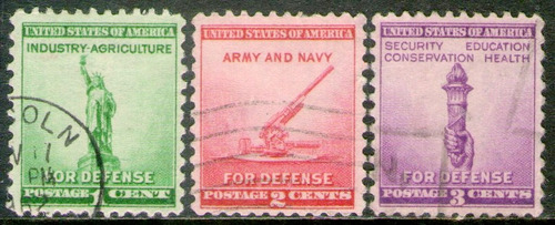 Estados Unidos 3 Sellos Estatua = Cañón = Antorcha Año 1940 
