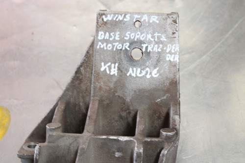 Base Soporte Motor Trasero Der Der Windstar 1f2p-7e235 K#538 (Usado)