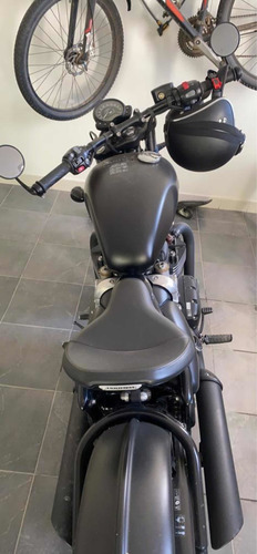 Trumph Bobber Black