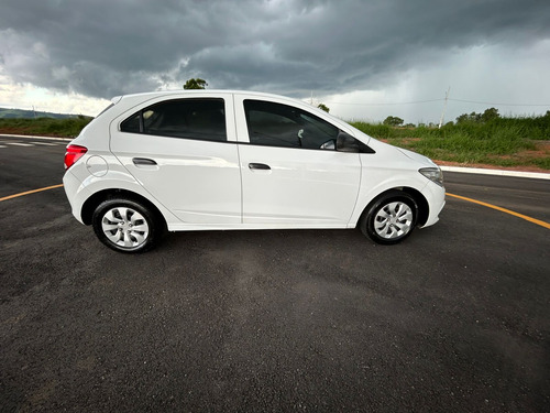 Chevrolet Onix 1.0 Joy 5p