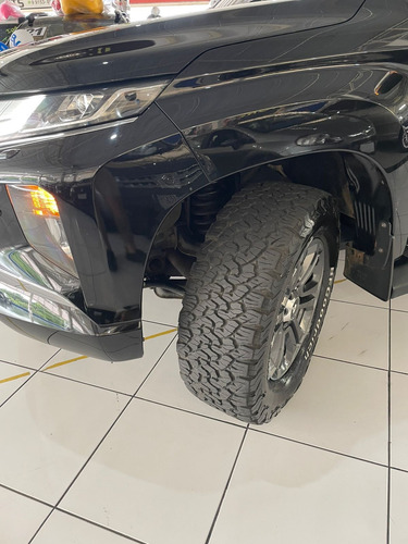 Mitsubishi L200 2.4 Triton Sport Hpe S Cab. Dupla 4x4 Aut. 4p