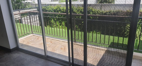 Imagen 2 de 18 de Renta De Amplio Departamento En San Ramon Norte En Merida
