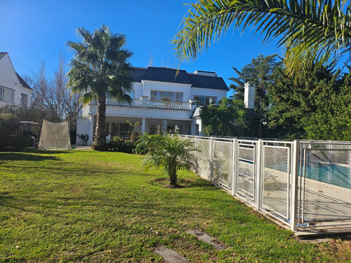 San Eliseo Golf - Casa En Venta