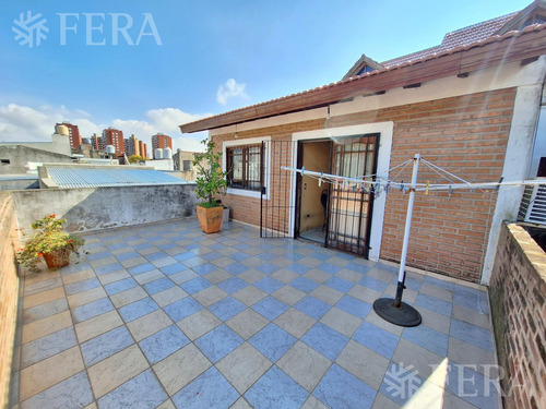 Venta Ph De 3 Ambientes Con Cochera Y Terraza En Sarandí