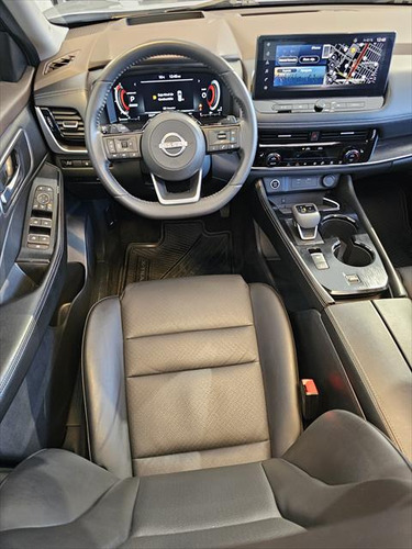 Nissan X-Trail 2.5 Platinum Plus 2 Filas At