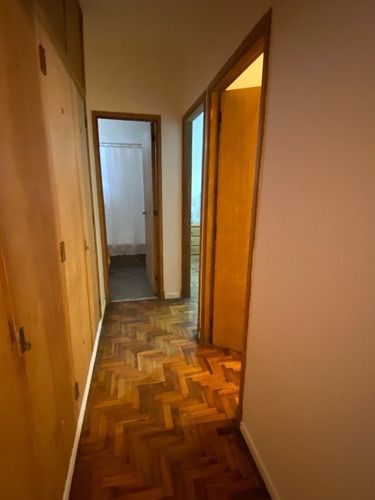 3 Ambientes Sobre Avenida Montes De Oca (lateral)