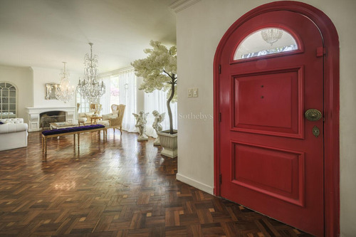 Fully Renovated House