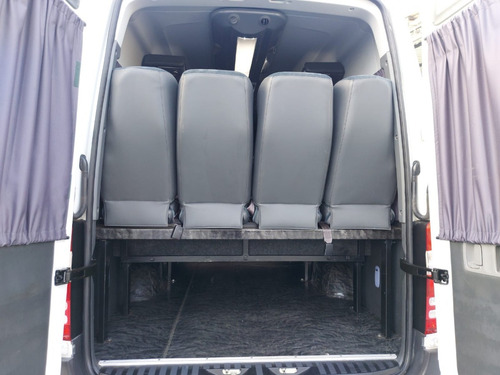 Imagem 7 de 16 de Sprinter 415 2019 19 Lugares Executiva Marticar Extra Longa