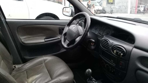 Renault Megane 2001 Sedan 1.6 Rt 4p - Esquina Automoveis