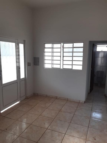 Imagem 2 de 11 de Casa Para Locação Jd. Marajoara - 345