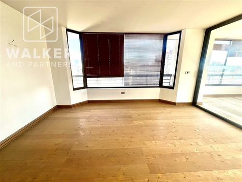 Departamento En Venta De 4 Dorm. En Las Condes