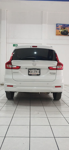 Excelente Camioneta De 3 Filas Para 7 Pasajeros