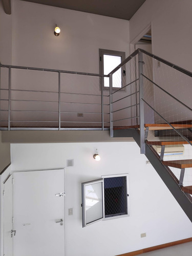 Depto. Duplex Venta Nuñez 3 Amb C/coch. 77 M.