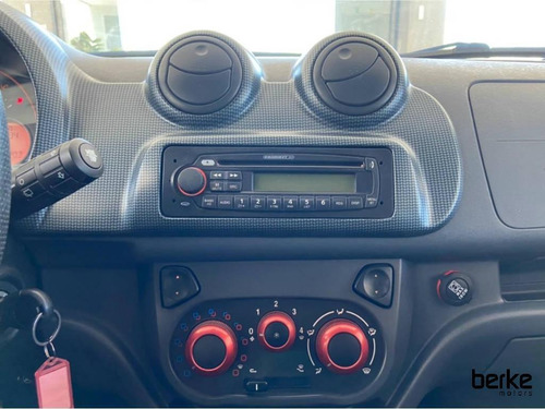 Fiat Uno Sporting 1.4 Evo Fire Flex 8v 4p
