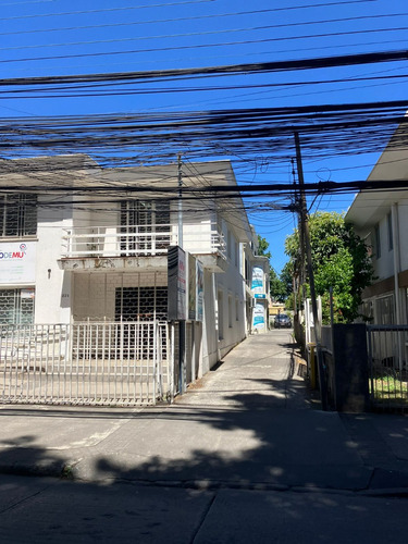 Edificio Oficinas O Consultas Médicas Colo Colo Concepción