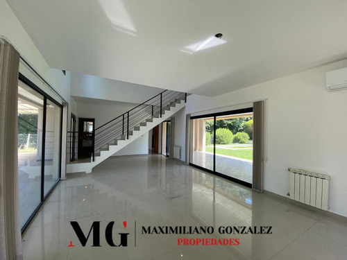 Casa En Venta, 5 Ambientes - Los Naranjos, Esteban Echeverría