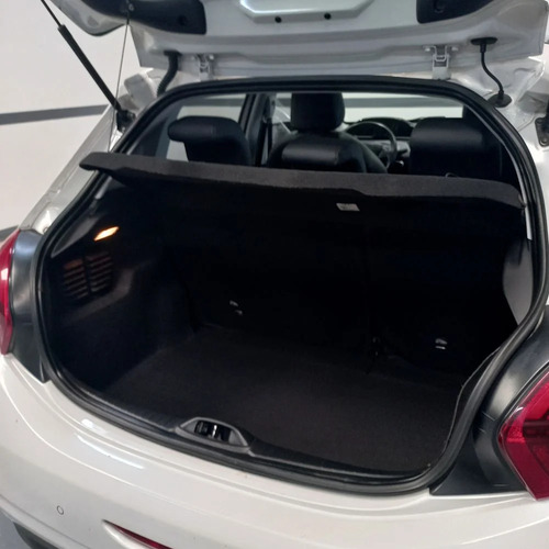 Peugeot 208 1.6 Feline