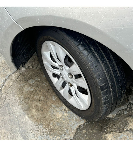 Hyundai HB20S 1.0 Comfort Plus Flex 4p