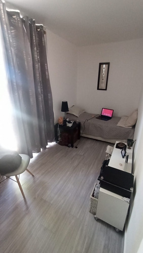 A Estrenar Habitaciones, Dormitorios, (femenino)