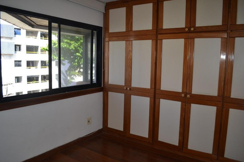 Apartamento, 4 Quartos - Pituba - 451