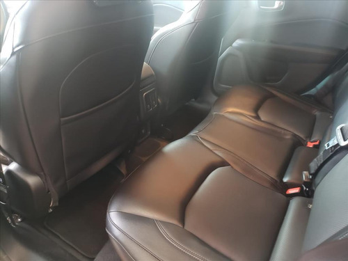Imagem 10 de 11 de Compass 2.0 16v Diesel Limited 4x4 Automático