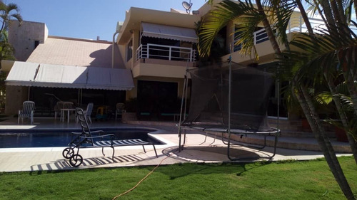 Imagen 9 de 9 de Casa En Venta, Urbanizacion Las Villas, Lecheria