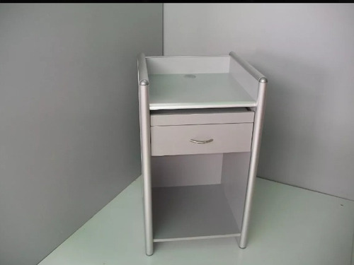 Mueble Caja Central Con Frente Para Colocar Logo Tiendas