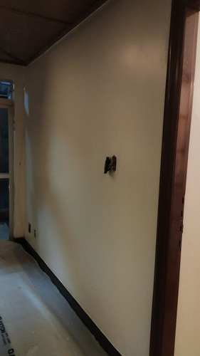 Imagem 4 de 4 de Serviço De Pintura E Pequenas Reformas