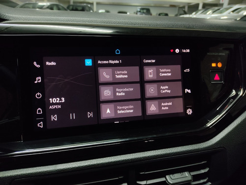 Imagen 14 de 15 de Volkswagen Nivus Highline 200 Tsi At 2021