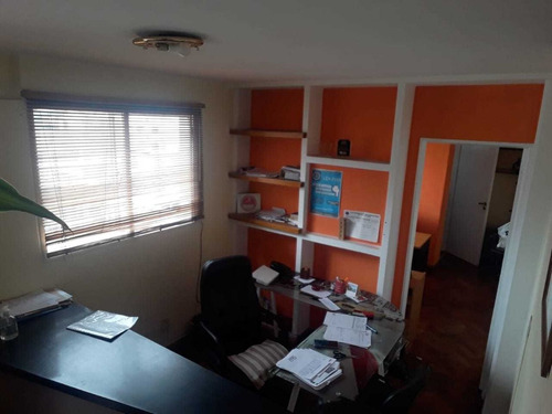 Imagen 2 de 3 de Oficinas En Venta - Centro De La Ciudad.
