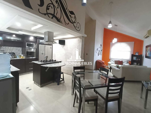 Imagen 3 de 12 de Casa En La Cumaca Conjunto Privado
