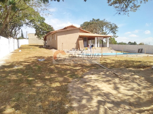 Belíssima Chácara Em Condomínio