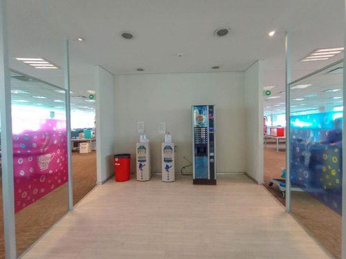Imagen 12 de 30 de Oficinas En Alquiler 2120 M2 En Edificio Lumina Thames San Isidro, Certificacion Leed Green Buiding