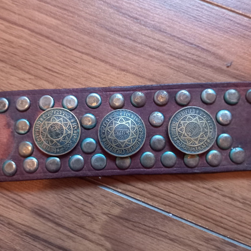 Antiguo Cinturon Cuero Marroqui, Con Monedas De Marruecos (Usado)