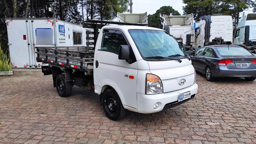 Imagem 1 de 15 de Hyundai Hr Hdb 4x2 2011/2012 Carroceira Madeira