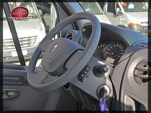 Imagem 10 de 14 de Renault Master 2.3 Chassis 0km - Modelo Luxo