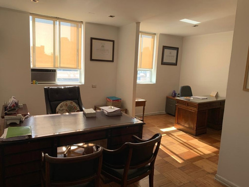 Imagen 3 de 8 de 4 Oficinas Continuas Remodeladas - Paseo Agustín Edwards
