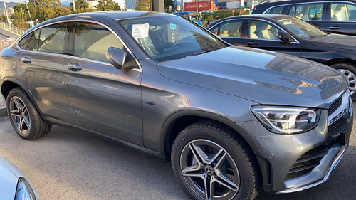 Imagen 16 de 19 de Mercedes-benz Clase Glc Glc 300 E Coupe