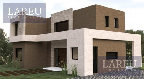 Imagen 2 de 16 de Casa En Venta - Barrio Santa Guadalupe